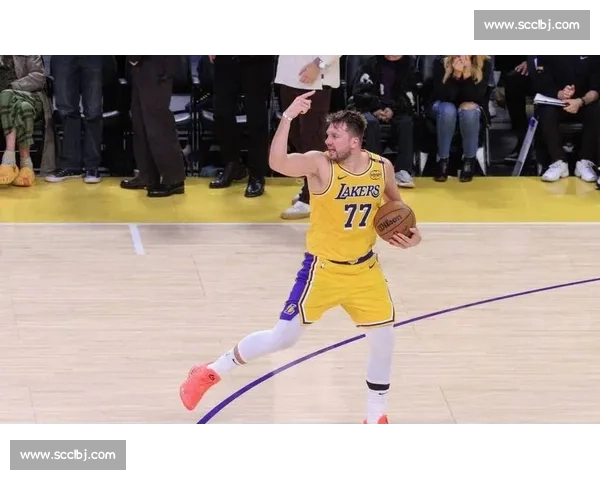 湖人雷霆季后赛正面对决 老将经验与青春风暴的终极碰撞之夜来临